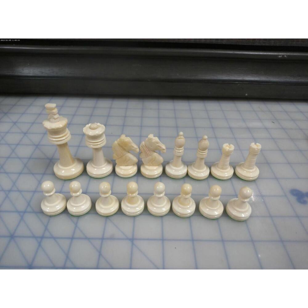 16 Ivory Chess Pieces Set w/ Wooden Box | King 3.25 Inches